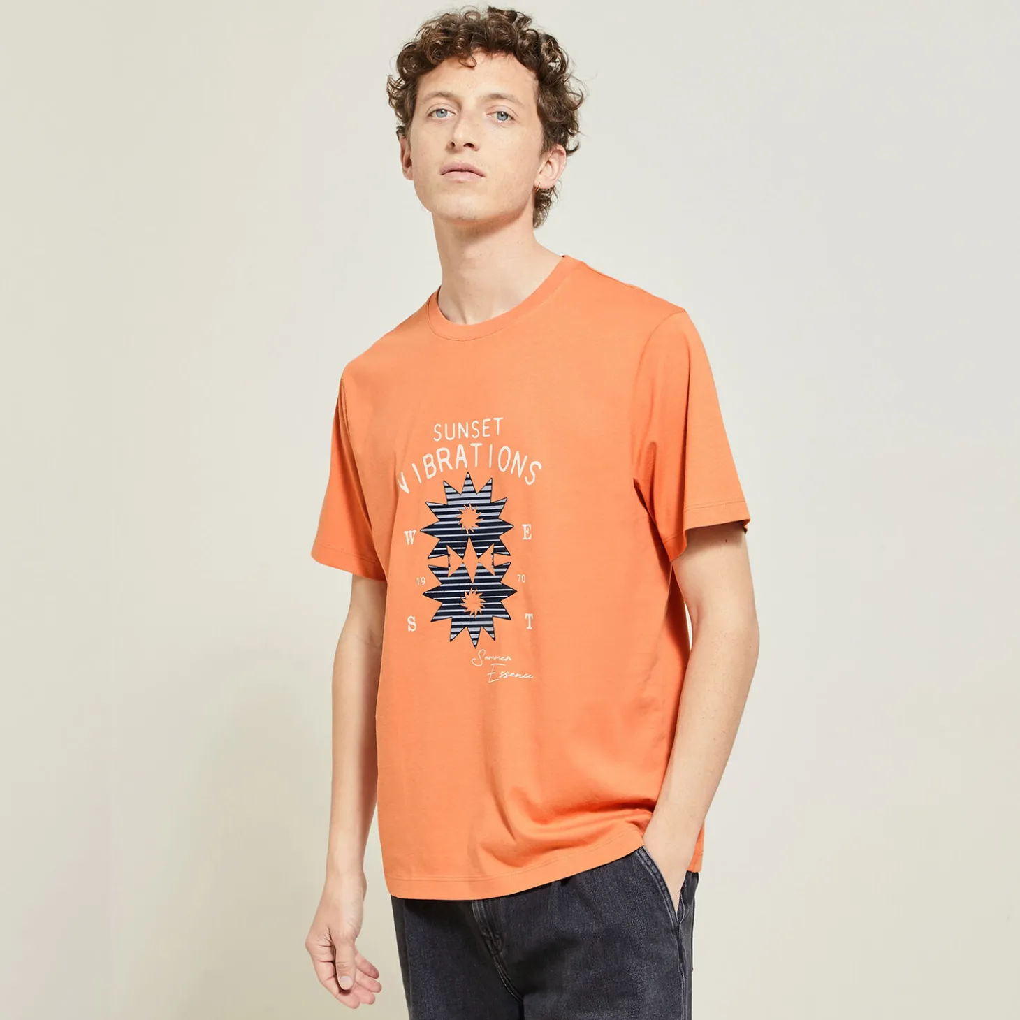 T-shirt-Jules Tee shirt col rond imprimé placé devant Orange